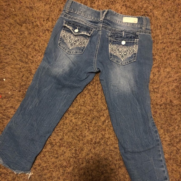 Jeans - Picture 3 of 3